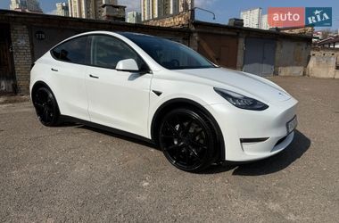 Внедорожник / Кроссовер Tesla Model Y 2021 в Киеве