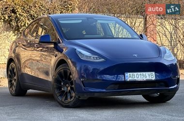 Внедорожник / Кроссовер Tesla Model Y 2021 в Киеве