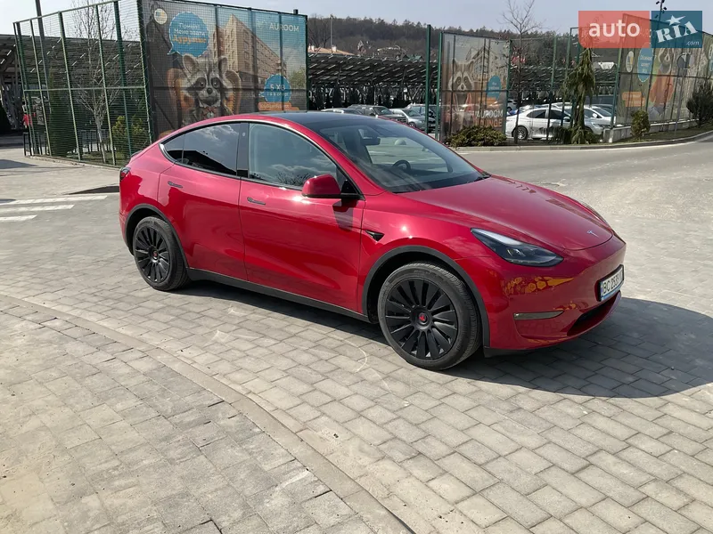 Tesla Model Y