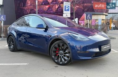 Позашляховик / Кросовер Tesla Model Y 2023 в Києві