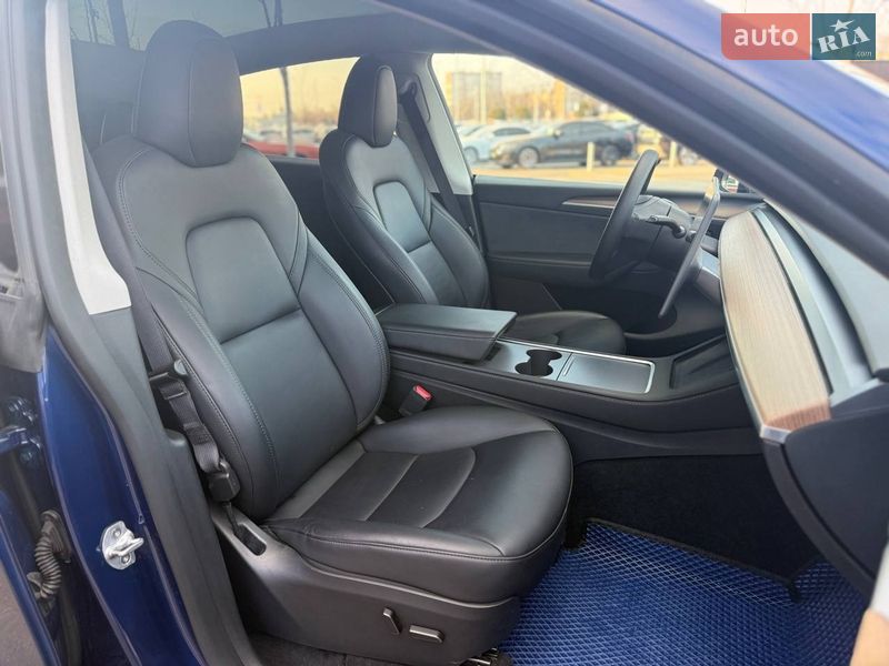 Внедорожник / Кроссовер Tesla Model Y 2023 в Киеве фото 12 Внедорожник / Кроссовер Tesla Model Y 2023 в Киеве