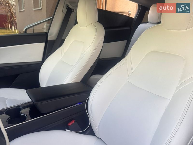 Внедорожник / Кроссовер Tesla Model Y 2021 в Хмельницком фото 24 Внедорожник / Кроссовер Tesla Model Y 2021 в Хмельницком