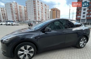 Внедорожник / Кроссовер Tesla Model Y 2024 в Тернополе