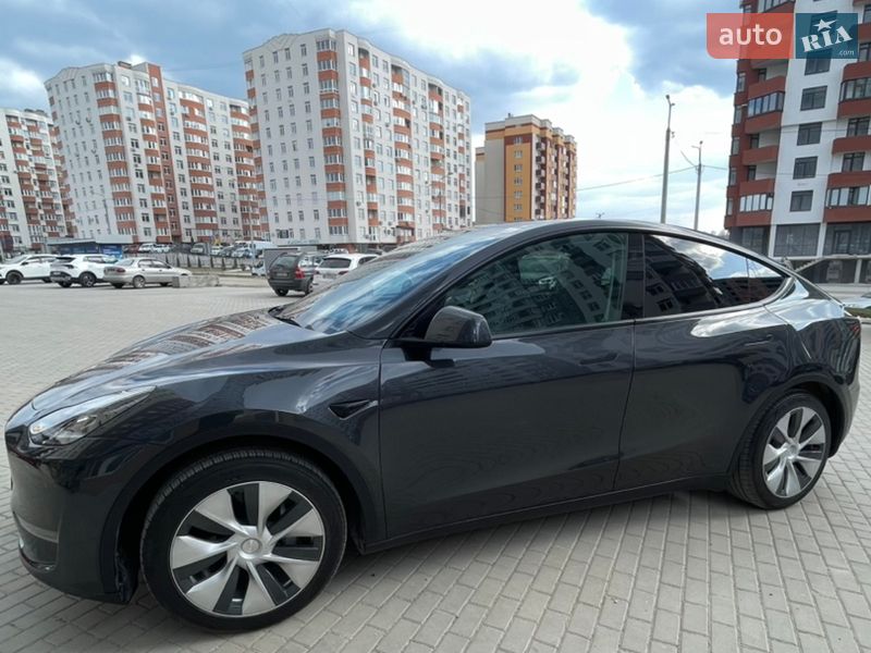 Внедорожник / Кроссовер Tesla Model Y 2024 в Тернополе фото 19 Внедорожник / Кроссовер Tesla Model Y 2024 в Тернополе
