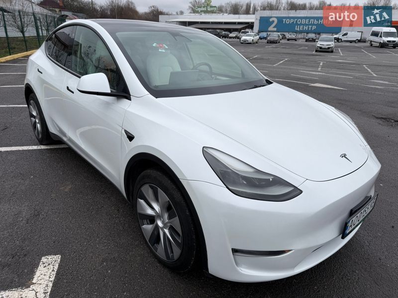 Tesla Model Y 2022 Tesla Model Y 2022