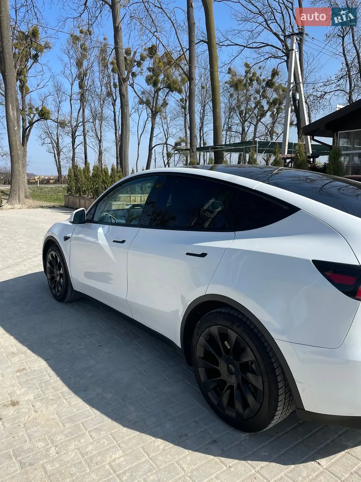 2022 Tesla Model Y - мініатюра 17