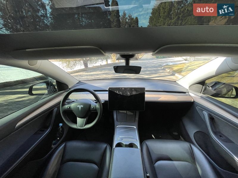 Внедорожник / Кроссовер Tesla Model Y 2023 в Новояворовске фото 5 Внедорожник / Кроссовер Tesla Model Y 2023 в Новояворовске