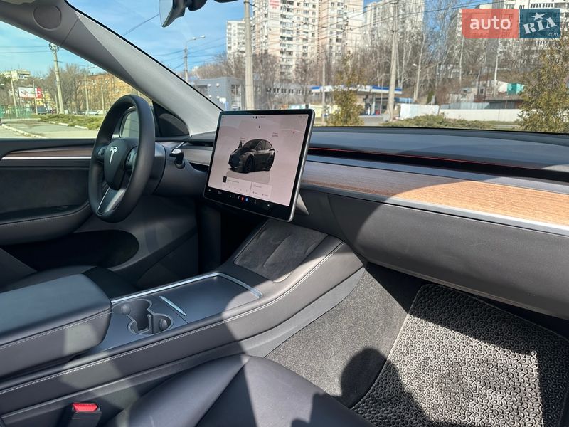 Внедорожник / Кроссовер Tesla Model Y 2023 в Харькове