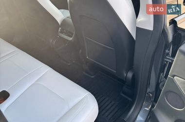 Внедорожник / Кроссовер Tesla Model Y 2023 в Днепре