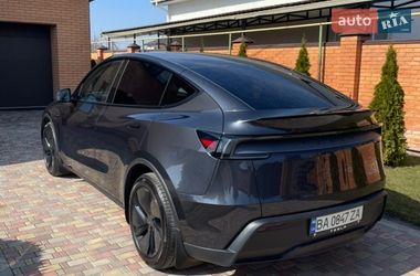 Внедорожник / Кроссовер Tesla Model Y 2025 в Кропивницком