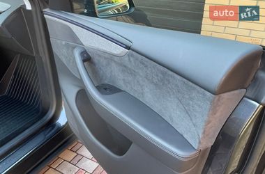 Внедорожник / Кроссовер Tesla Model Y 2025 в Кропивницком
