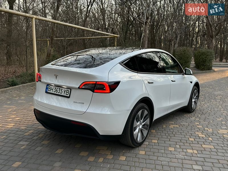 Внедорожник / Кроссовер Tesla Model Y 2023 в Одессе фото 5 Внедорожник / Кроссовер Tesla Model Y 2023 в Одессе