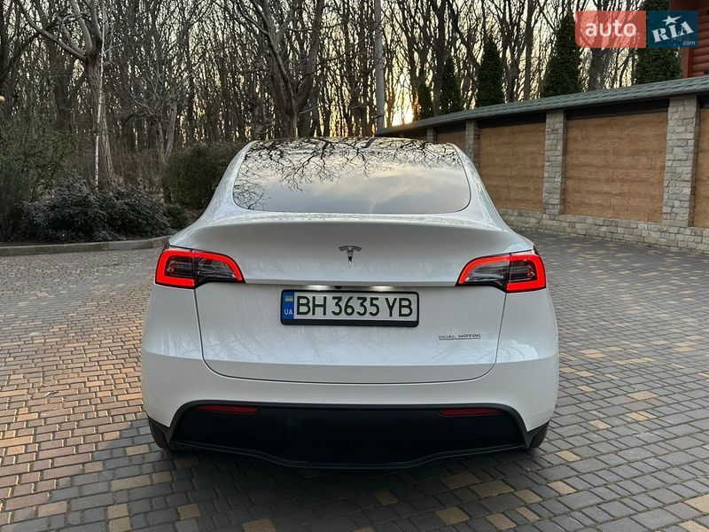 Внедорожник / Кроссовер Tesla Model Y 2023 в Одессе фото 6 Внедорожник / Кроссовер Tesla Model Y 2023 в Одессе