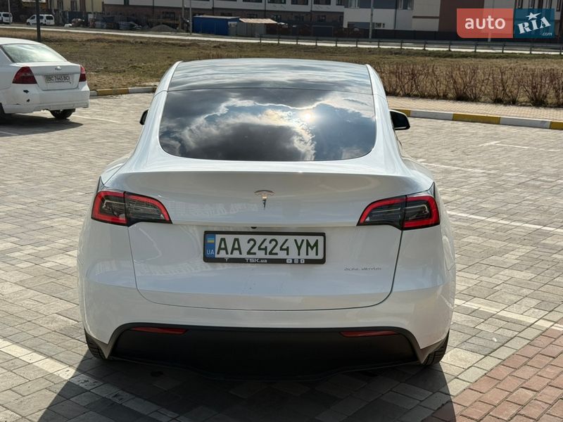 Внедорожник / Кроссовер Tesla Model Y 2023 в Киеве фото 5 Внедорожник / Кроссовер Tesla Model Y 2023 в Киеве