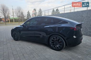 Внедорожник / Кроссовер Tesla Model Y 2023 в Киеве