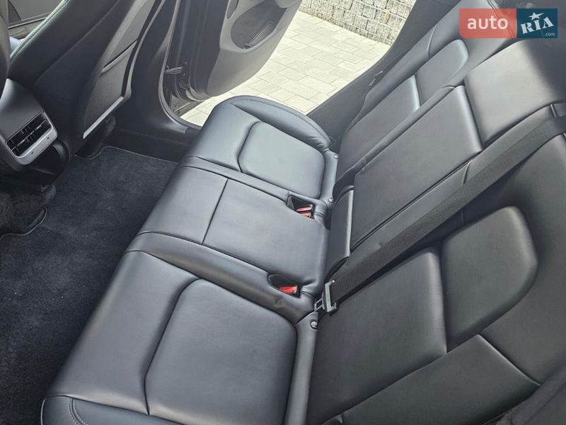 Внедорожник / Кроссовер Tesla Model Y 2023 в Киеве фото 15 Внедорожник / Кроссовер Tesla Model Y 2023 в Киеве