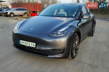 Позашляховик / Кросовер Tesla Model Y 2023 в Києві