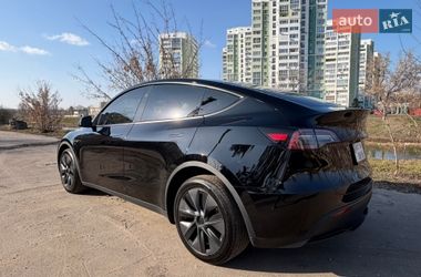 Позашляховик / Кросовер Tesla Model Y 2024 в Харкові