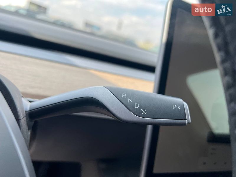 Внедорожник / Кроссовер Tesla Model Y 2022 в Львове