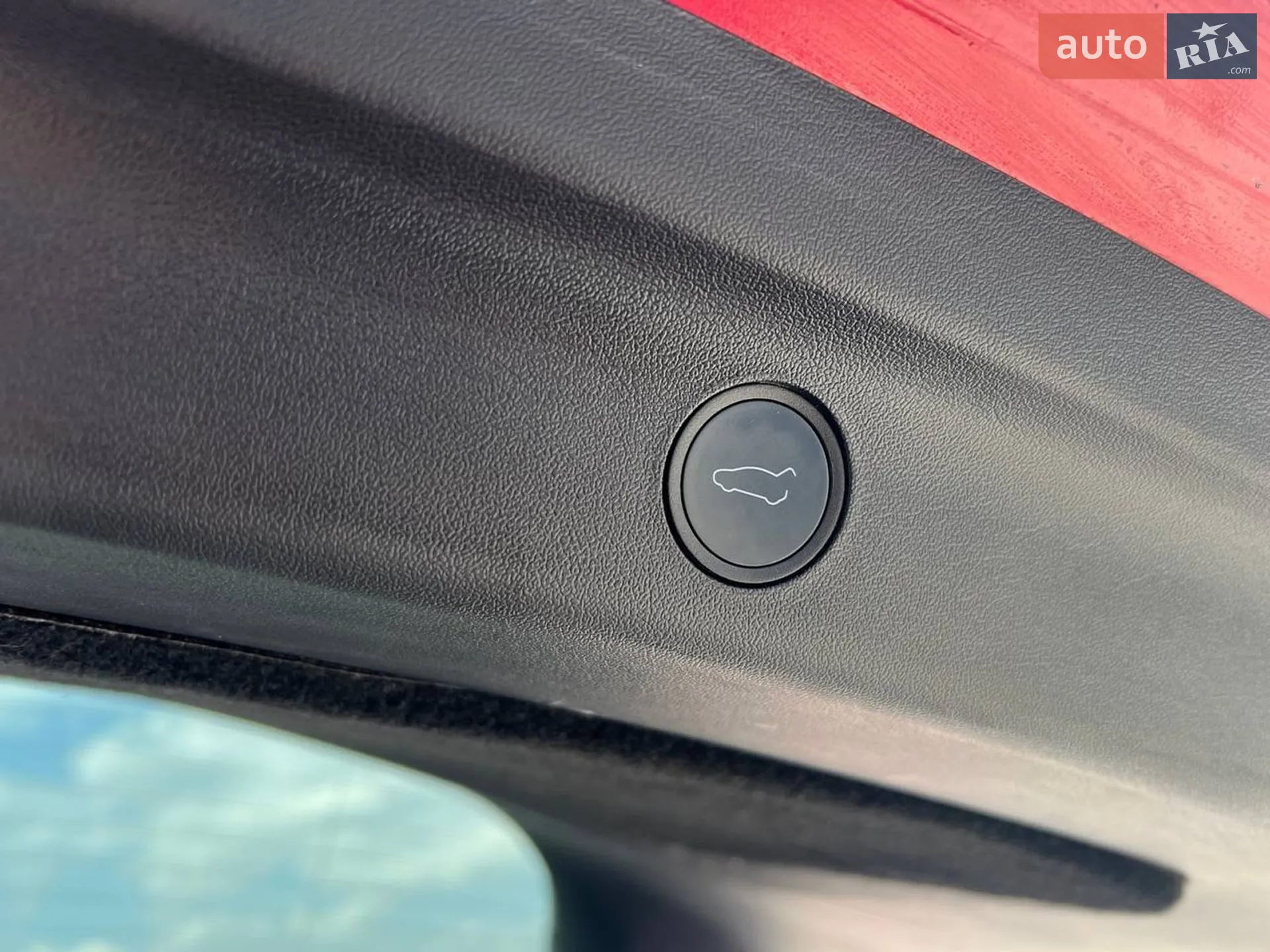 2022 Tesla Model Y - мініатюра 38