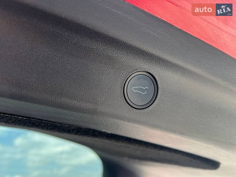 Внедорожник / Кроссовер Tesla Model Y 2022 в Львове