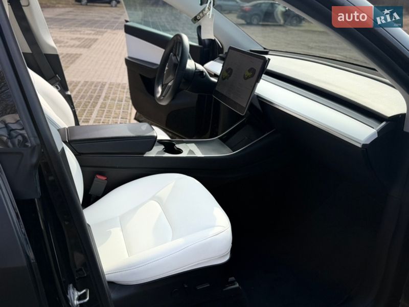 Внедорожник / Кроссовер Tesla Model Y 2020 в Киеве фото 17 Внедорожник / Кроссовер Tesla Model Y 2020 в Киеве