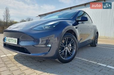Позашляховик / Кросовер Tesla Model Y 2024 в Тернополі