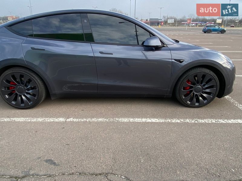 Внедорожник / Кроссовер Tesla Model Y 2023 в Одессе