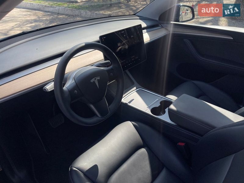 Позашляховик / Кросовер Tesla Model Y 2023 в Одесі