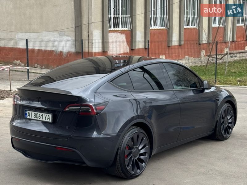 Позашляховик / Кросовер Tesla Model Y 2024 в Фастові фото 6 Позашляховик / Кросовер Tesla Model Y 2024 в Фастові