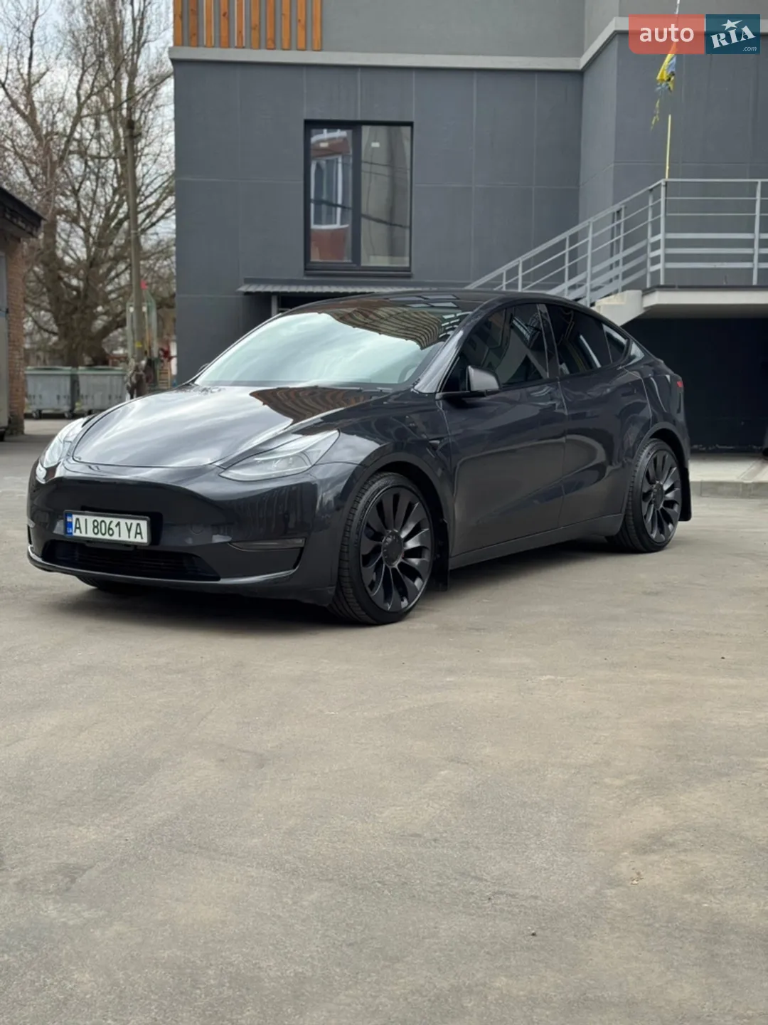 2024 Tesla Model Y - мініатюра 9