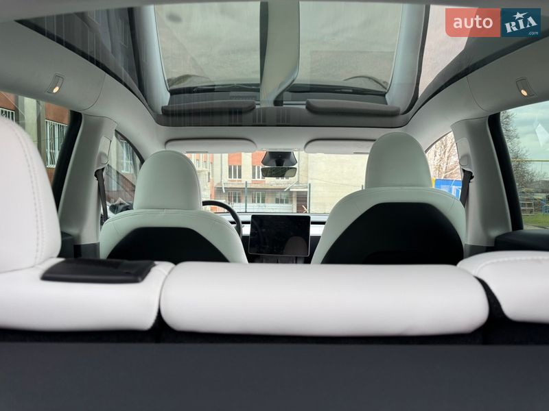 Позашляховик / Кросовер Tesla Model Y 2024 в Фастові фото 19 Позашляховик / Кросовер Tesla Model Y 2024 в Фастові