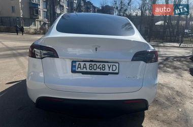 Внедорожник / Кроссовер Tesla Model Y 2023 в Киеве