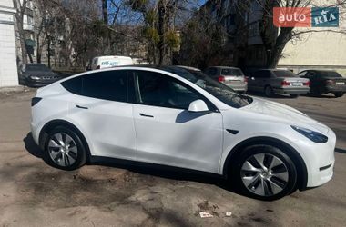 Внедорожник / Кроссовер Tesla Model Y 2023 в Киеве
