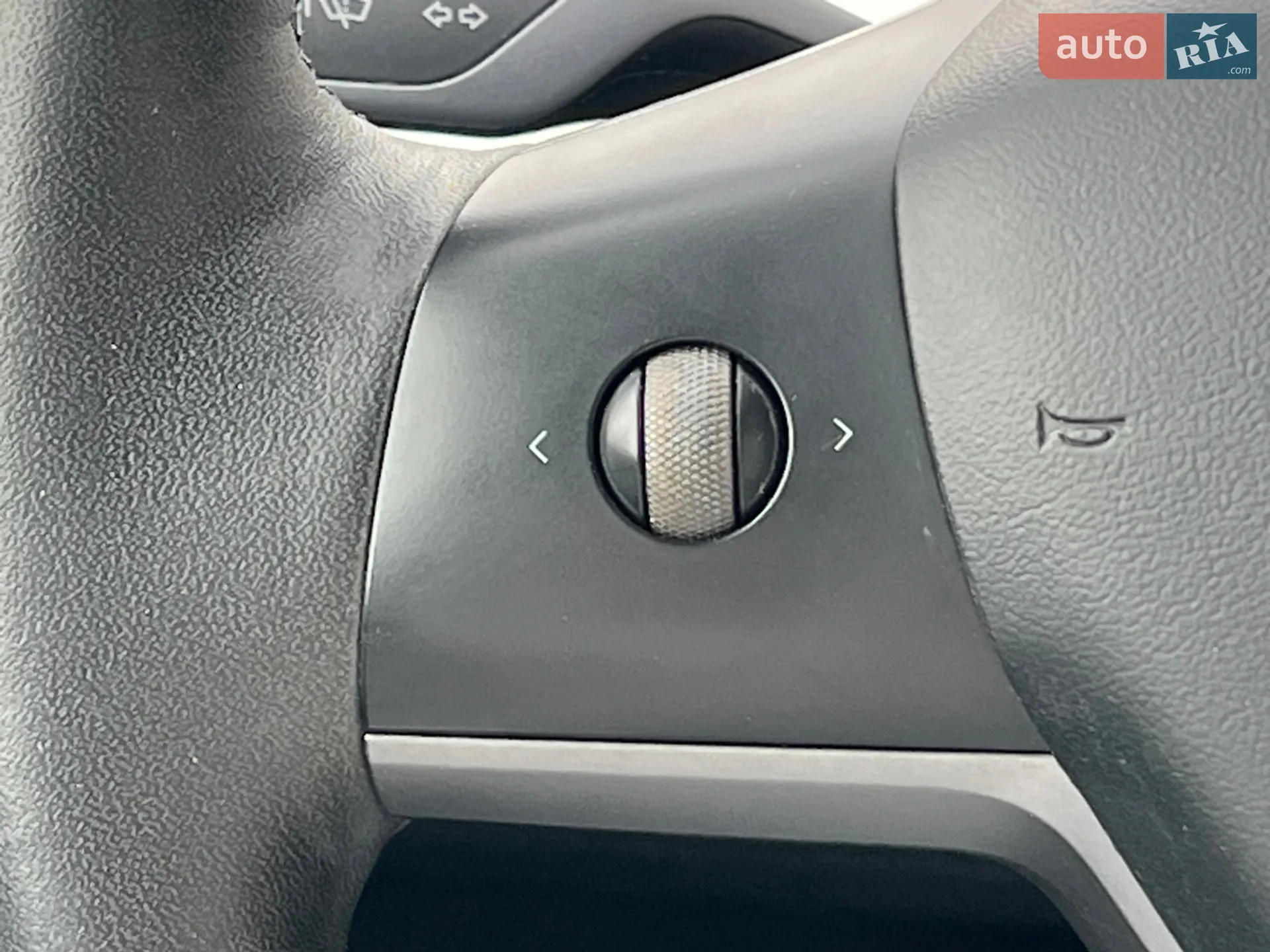 2022 Tesla Model Y - мініатюра 20