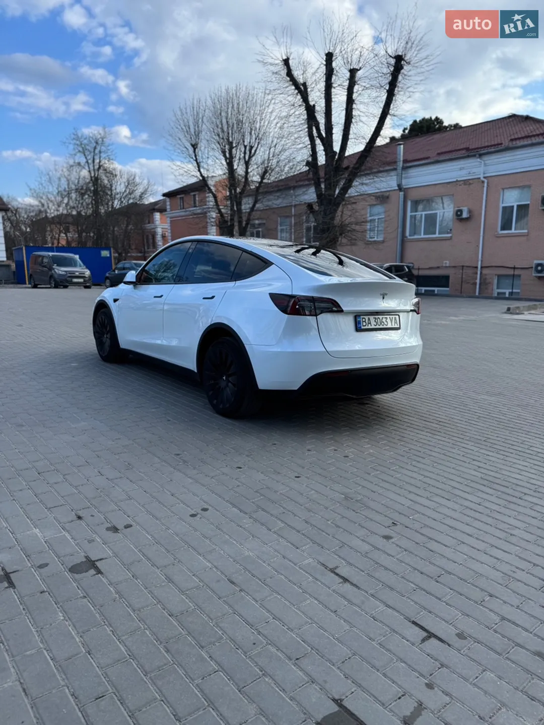 2022 Tesla Model Y - мініатюра 19