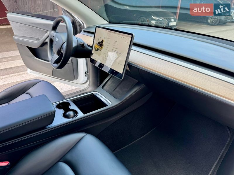 Внедорожник / Кроссовер Tesla Model Y 2022 в Запорожье фото 48 Внедорожник / Кроссовер Tesla Model Y 2022 в Запорожье