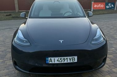 Внедорожник / Кроссовер Tesla Model Y 2023 в Киеве