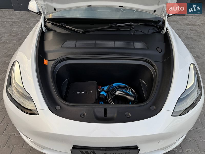 Позашляховик / Кросовер Tesla Model Y 2022 в Луцьку