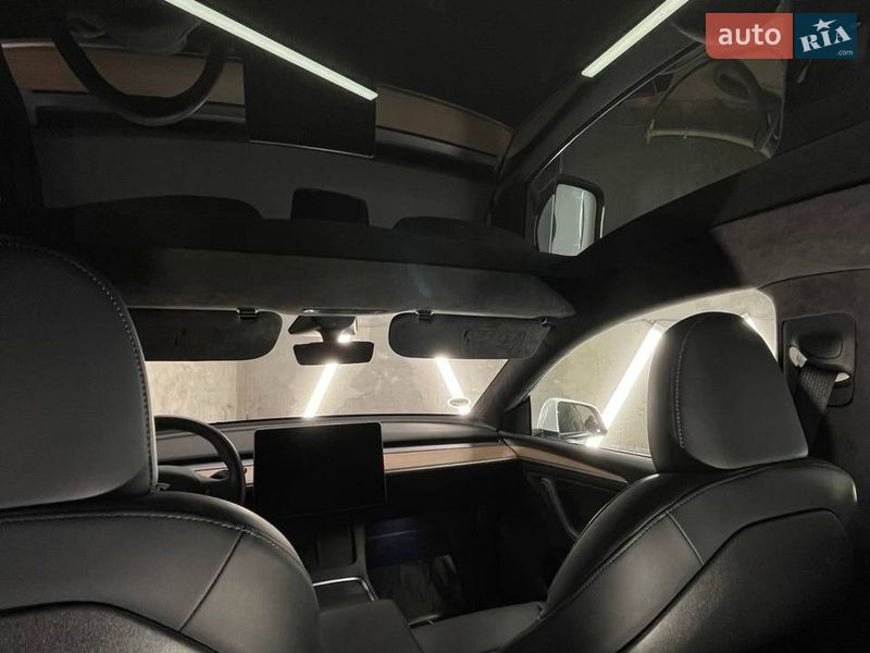 Позашляховик / Кросовер Tesla Model Y 2022 в Луцьку