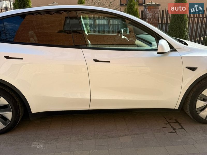 Внедорожник / Кроссовер Tesla Model Y 2021 в Владимирце