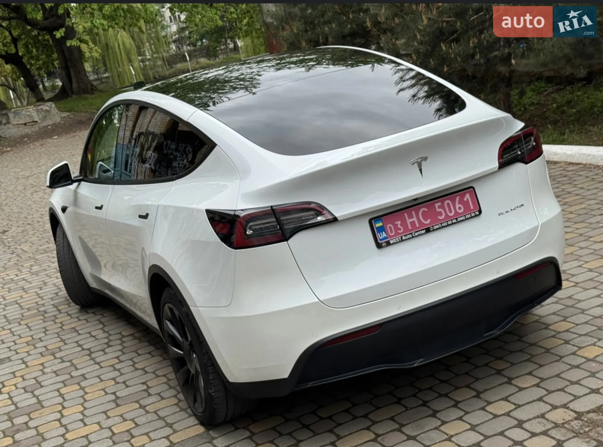 2021 Tesla Model Y - мініатюра 9