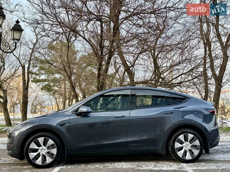 Позашляховик / Кросовер Tesla Model Y 2023 в Одесі