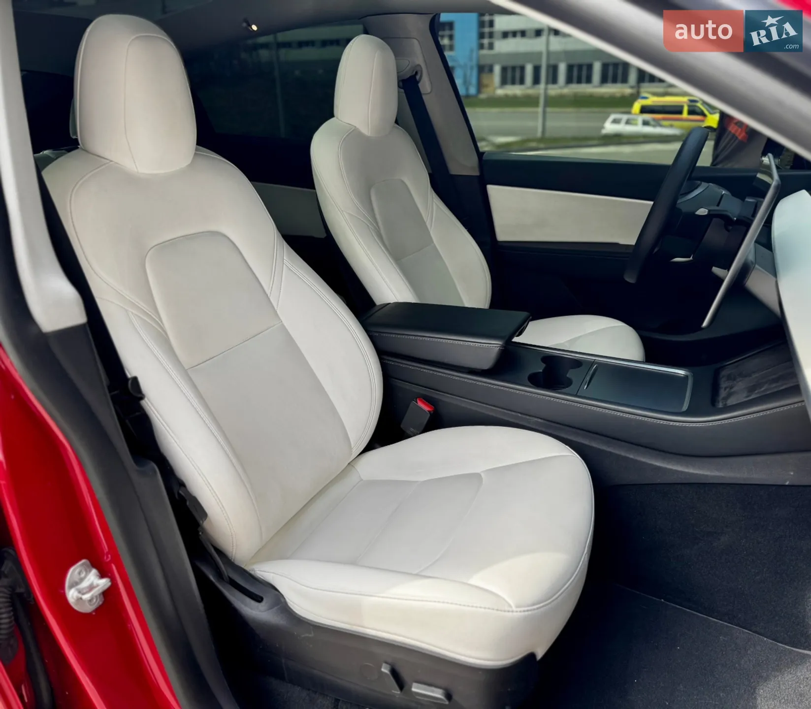 2022 Tesla Model Y - мініатюра 17