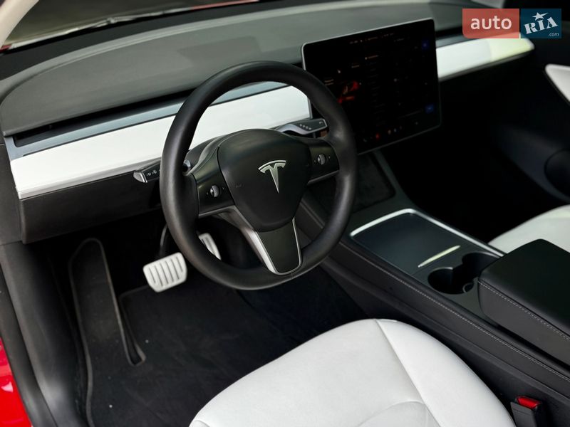 Позашляховик / Кросовер Tesla Model Y 2022 в Харкові фото 22 Позашляховик / Кросовер Tesla Model Y 2022 в Харкові
