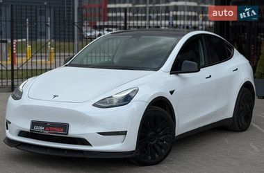 Позашляховик / Кросовер Tesla Model Y 2022 в Києві