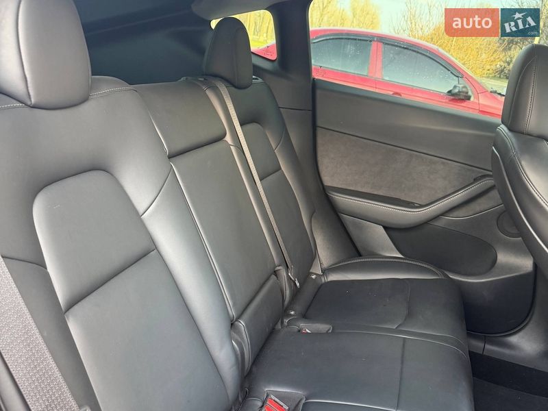 Позашляховик / Кросовер Tesla Model Y 2022 в Харкові