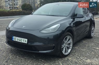 Позашляховик / Кросовер Tesla Model Y 2024 в Дніпрі