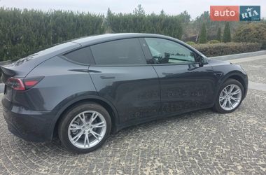 Позашляховик / Кросовер Tesla Model Y 2024 в Дніпрі