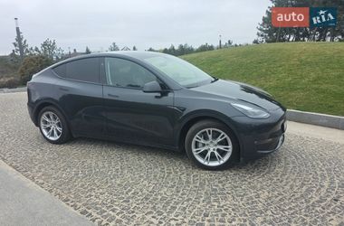 Позашляховик / Кросовер Tesla Model Y 2024 в Дніпрі